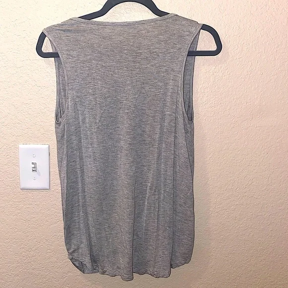 Cherish Tank Top - Picture 3 of 4